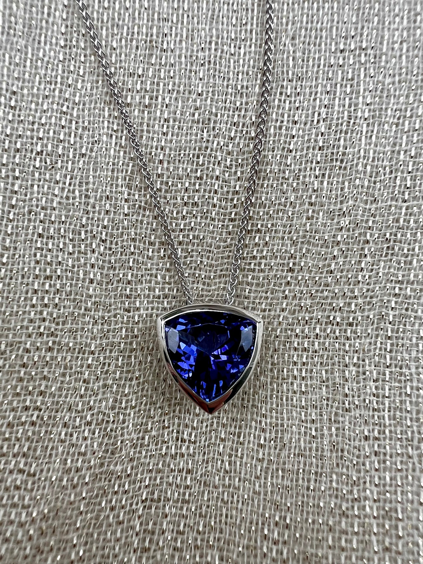 Tanzanite trillion pendant