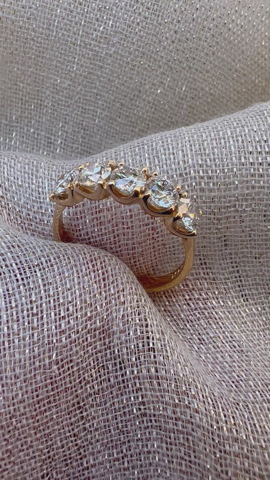 5 stone diamond band 1,52ct